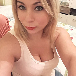 Ivon Mega Breast Star Fantastic Sex Games Escort Berlin