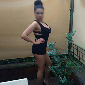 Hostess Iveta at Ophelia Escort Berlin offers home visits and excess men through the agency